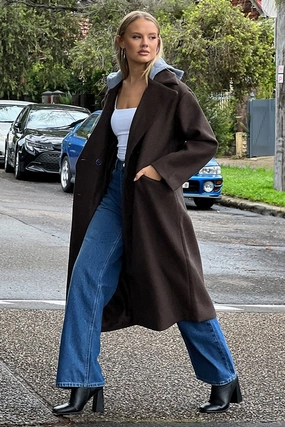 Brown Coat Jersey Hood Insert