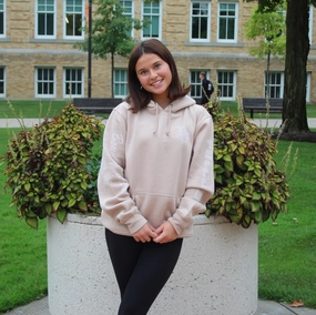 Colosseum Peekaboo Great Outdoors Hoodie