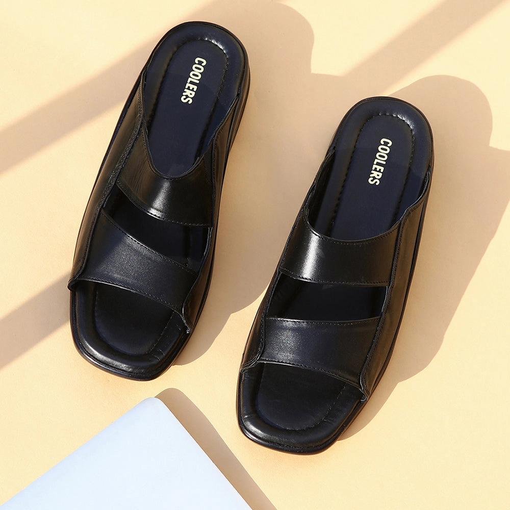 Coolers Casual Black Slippers For Men 2013-10 By Liberty