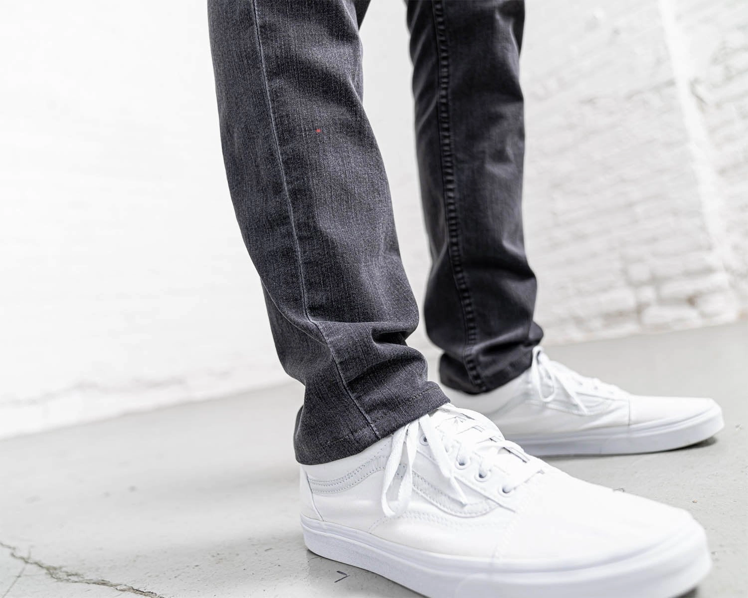 Slim Fit Grey Wash