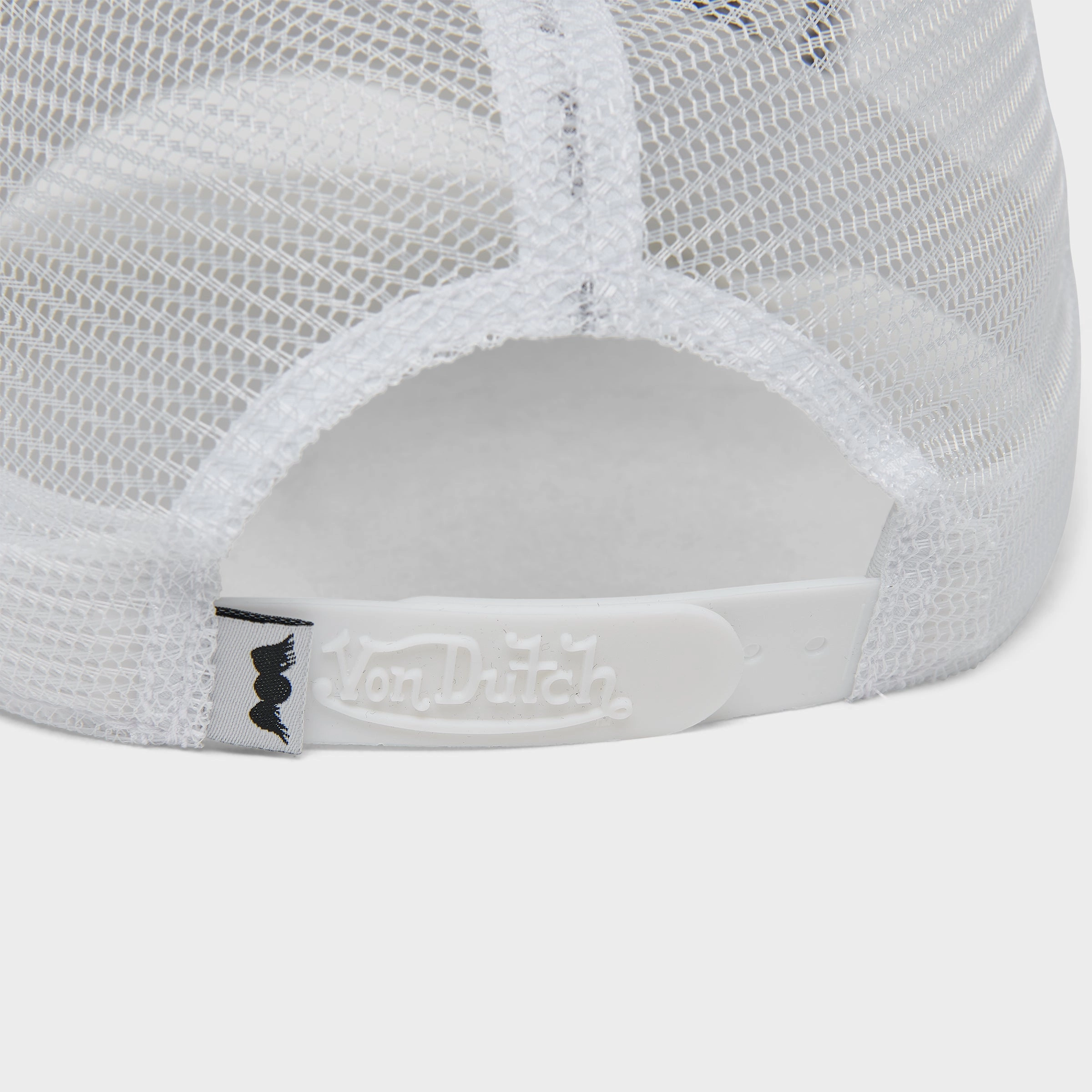 Von Dutch Staple Trucker / White